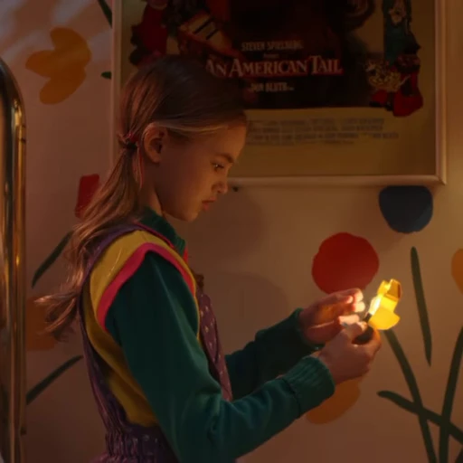 🧁 Стикер «Holly Wheeler» для Telegram