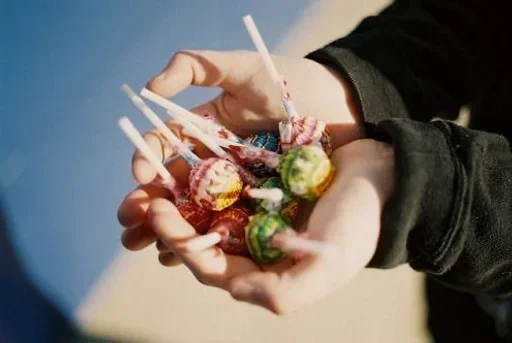 🍭 Стикер «Horrible Green Gull» для Telegram