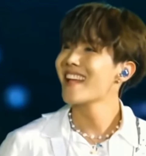 😛 Стикер «hoseok» для Telegram