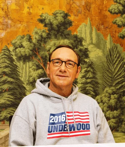 🇺🇸 Стикер «House Of Cards» для Telegram