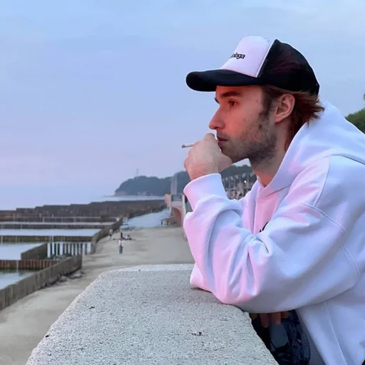 🚬 Стикер «Hozayeva gang» для Telegram
