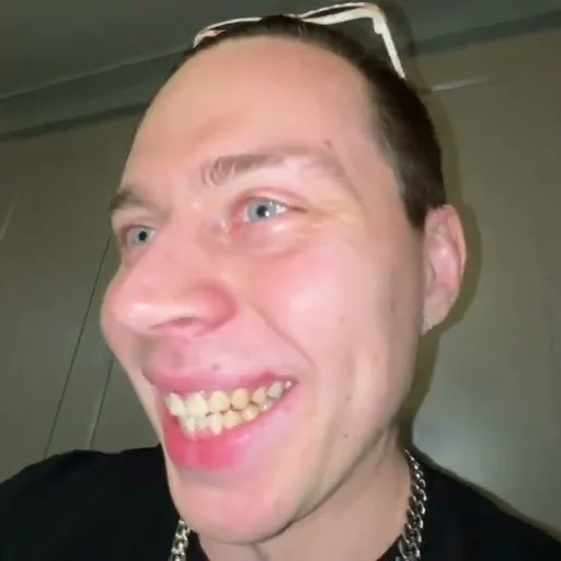 🙂 Стикер «Hozayeva gang» для Telegram