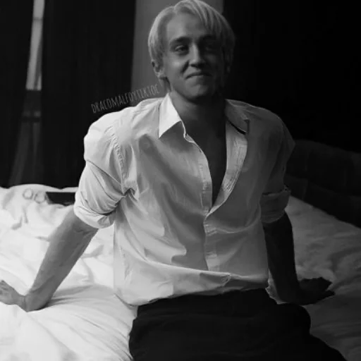 😘 Стикер «Fucking Draco Malfoy» для Telegram