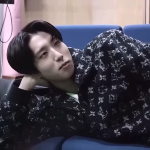 🎋 Стикер «JISUNG» для Telegram