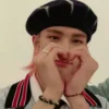 ❤️ Эмодзи «꒰? hyunjin» для Telegram