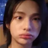 😳 Эмодзи «꒰? hyunjin» для Telegram