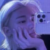 😏 Эмодзи «꒰? hyunjin» для Telegram