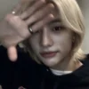 😁 Эмодзи «꒰? hyunjin» для Telegram
