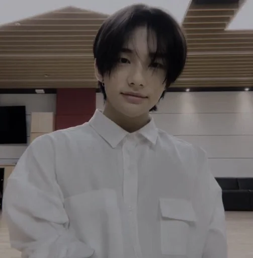 🎸 Стикер «HWANHYUNJIN» для Telegram