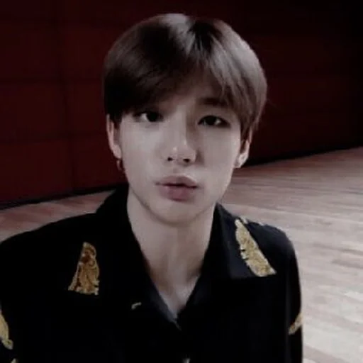 🎸 Стикер «HWANHYUNJIN» для Telegram