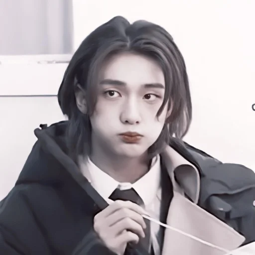 🪗 Стикер «Hwang Hyunjin» для Telegram