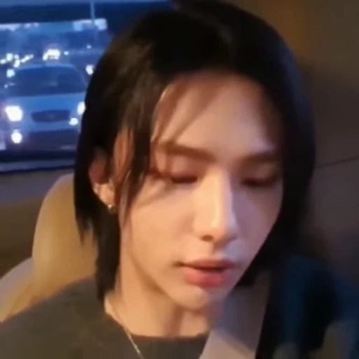 🌟 Стикер «hyun bhyun» для Telegram