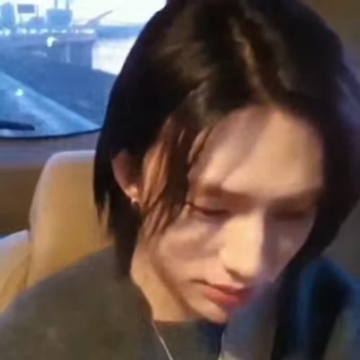🌟 Стикер «hyun bhyun» для Telegram