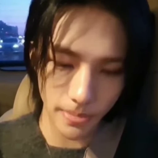 🌟 Стикер «hyun bhyun» для Telegram