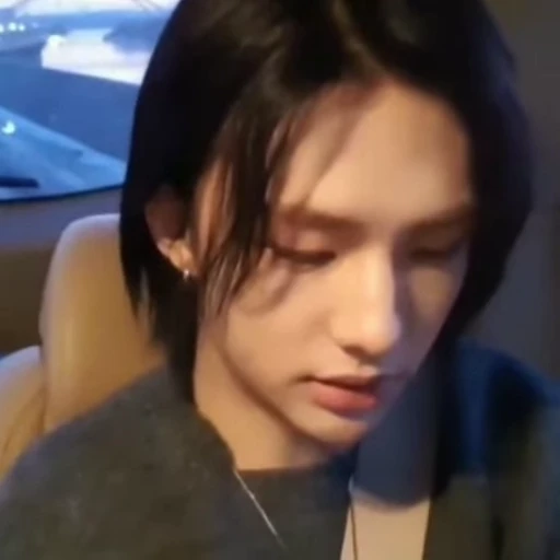 🌟 Стикер «hyun bhyun» для Telegram