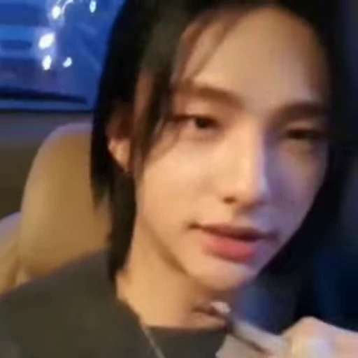 🌟 Стикер «hyun bhyun» для Telegram