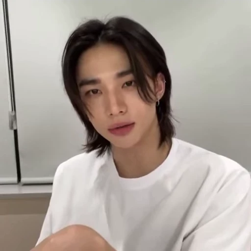 💋 Стикер «안뇽 Stray Kids» для Telegram