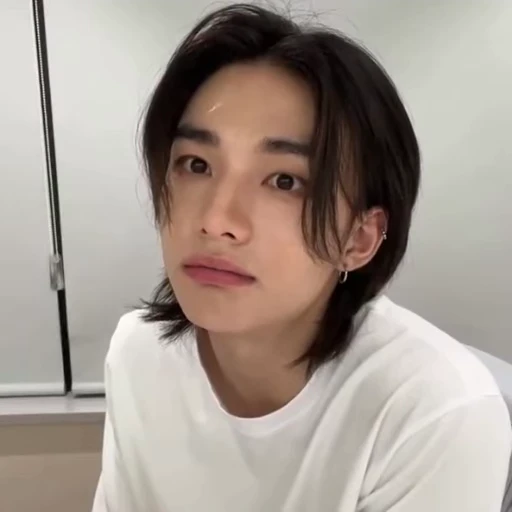 💋 Стикер «안뇽 Stray Kids» для Telegram