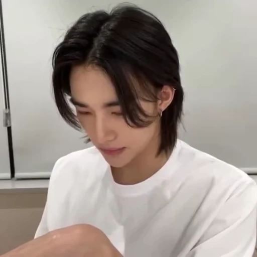 💋 Стикер «안뇽 Stray Kids» для Telegram