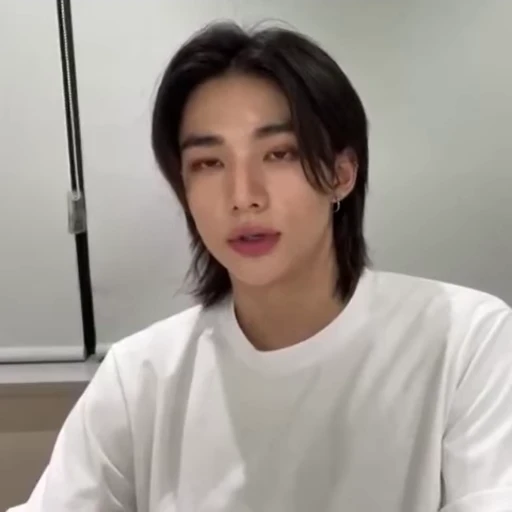💋 Стикер «안뇽 Stray Kids» для Telegram