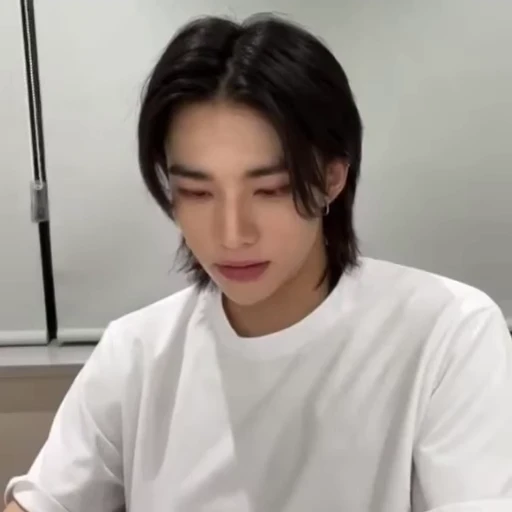 💋 Стикер «안뇽 Stray Kids» для Telegram