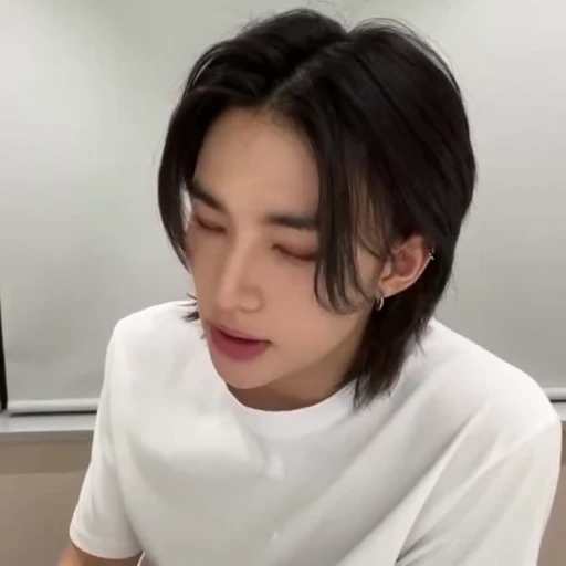💋 Стикер «안뇽 Stray Kids» для Telegram