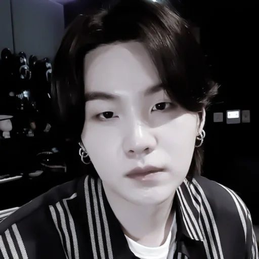🚔 Стикер «yoongi» для Telegram