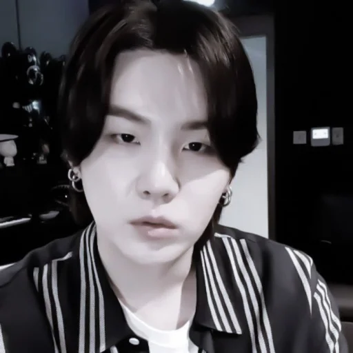🚔 Стикер «yoongi» для Telegram
