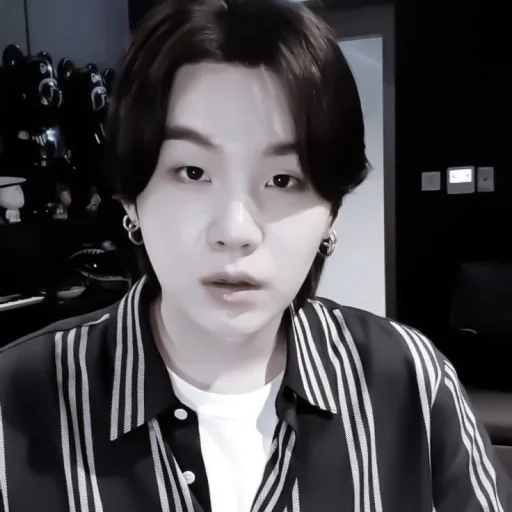 🚔 Стикер «yoongi» для Telegram