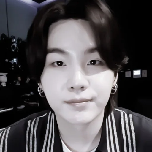 🚔 Стикер «yoongi» для Telegram