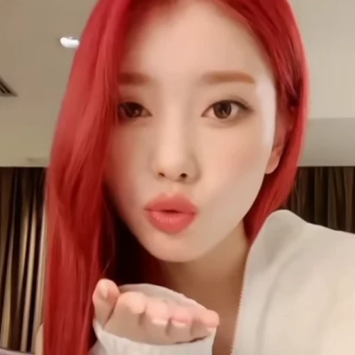 💯 Стикер «idols» для Telegram