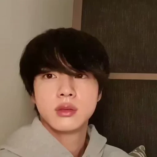 💯 Стикер «idols» для Telegram