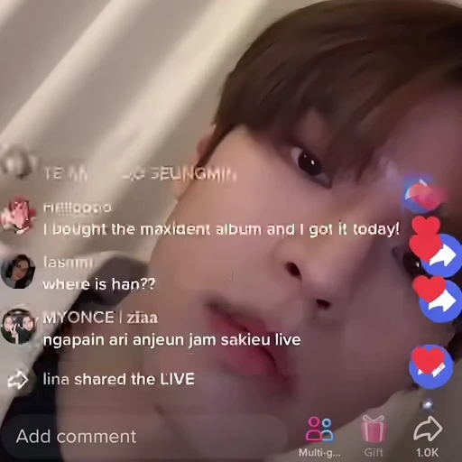 💯 Стикер «idols» для Telegram