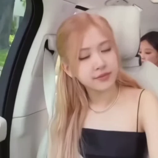 💯 Стикер «idols» для Telegram