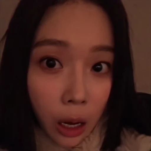 Стикерпак idols для Telegram