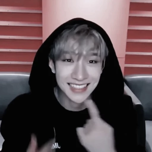 💍 Стикер «channie» для Telegram
