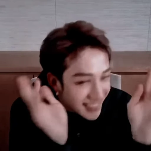 🫀 Стикер «channie» для Telegram