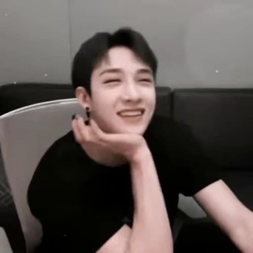 💌 Стикер «channie» для Telegram