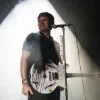 🫥 Эмодзи «blink 182» для Telegram