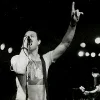 🫥 Эмодзи «blink 182» для Telegram