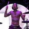 🫥 Эмодзи «blink 182» для Telegram