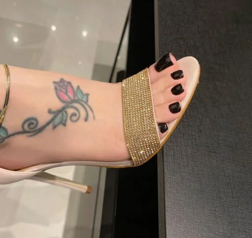 🖤 Стикер «Foot lovers» для Telegram