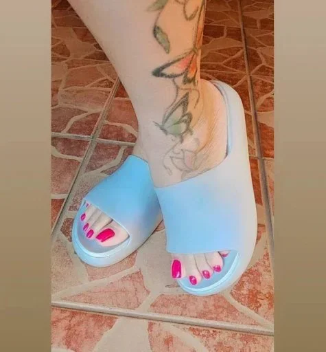 💙 Стикер «Foot lovers» для Telegram