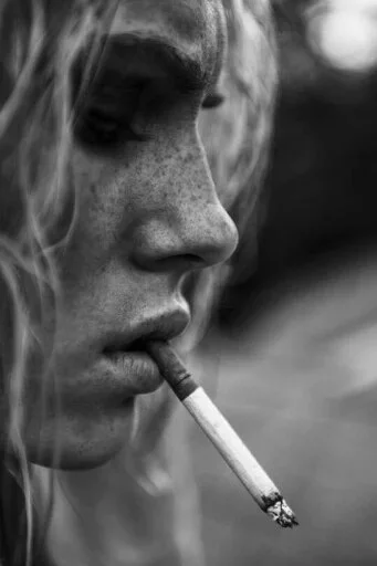 🚬 Стикер «MoRiAm MiShNaSi Ke» для Telegram