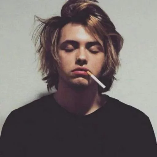 🚬 Стикер «MoRiAm MiShNaSi Ke» для Telegram