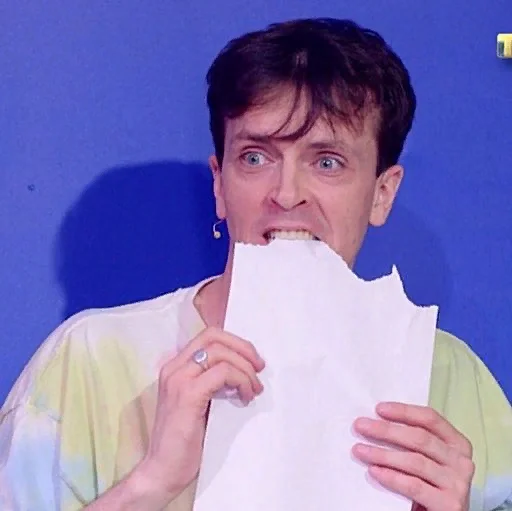 🤪 Стикер «время устроить вечеринку» для Telegram
