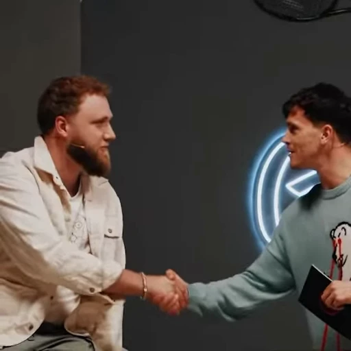 🤝 Стикер «Гэнг-бэнг» для Telegram