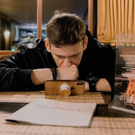 😞 Стикер «improv» для Telegram