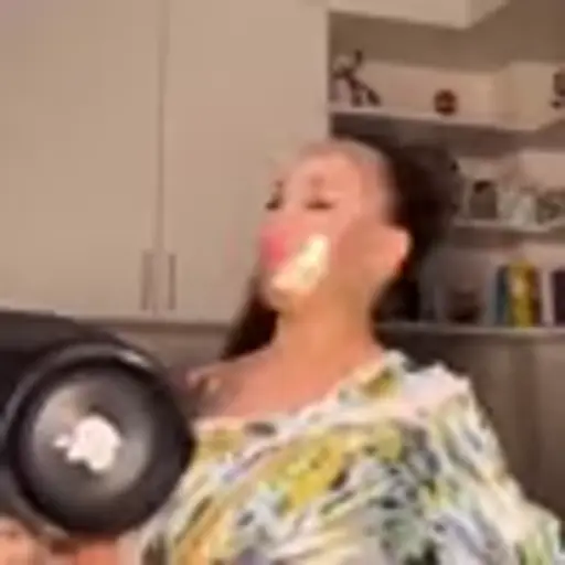 Стикер 25 Instasamka