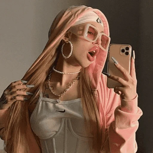 👄 Стикер «Languageelux» для Telegram
